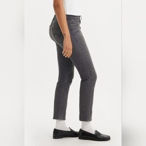 LEVI'S Women Wedgie Straight Size 26x28 Washed Black Color 99% Cotton Prenium